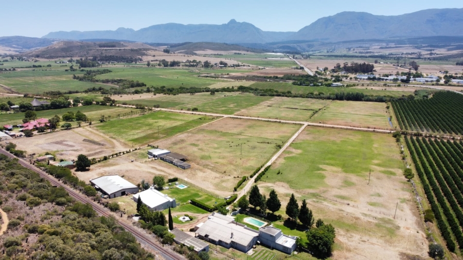 4 Bedroom Property for Sale in Riversdale Rural Western Cape